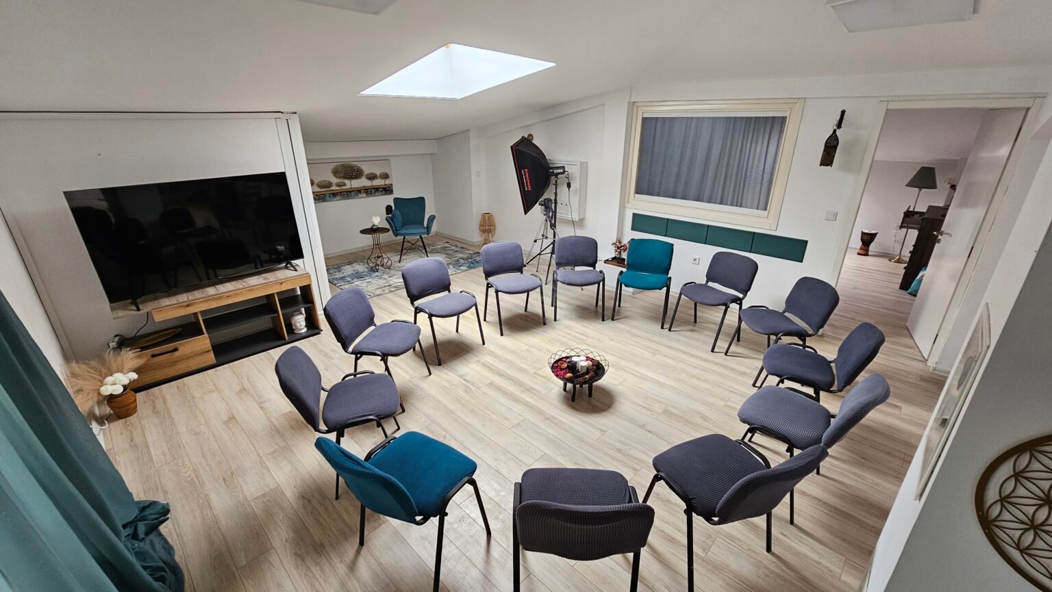 Духовен център Анитеа енергийна медитация